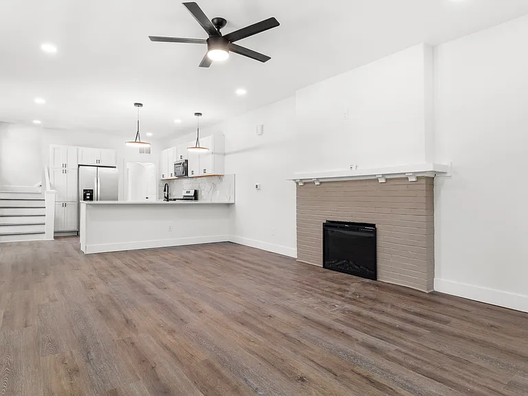 4071 N College Ave #4073 — Photo 6