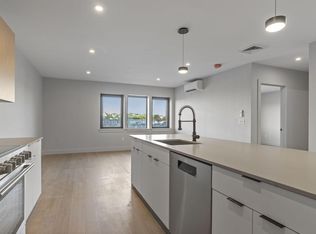 75 Chestnut St #308, Portland, ME 04101