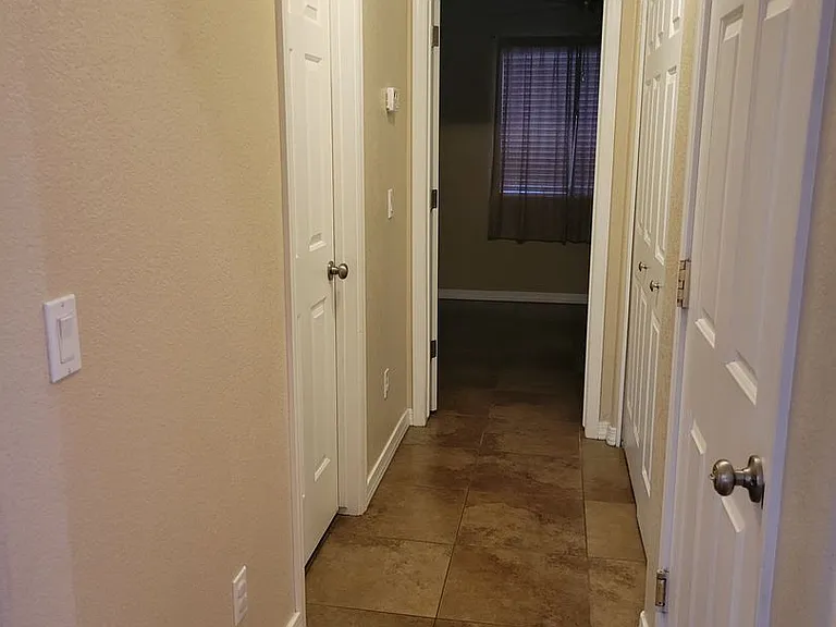 440 Hummingbird Dr — Photo 9