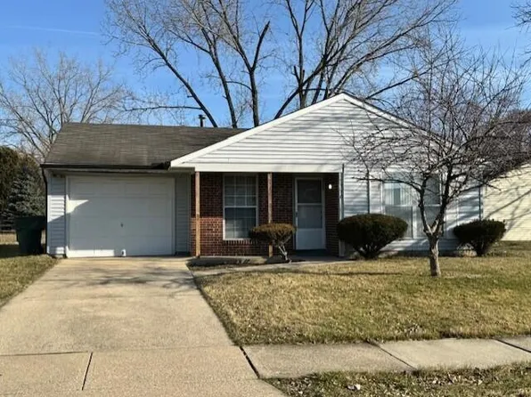 3930 Deer Lake Way, Columbus, OH 43204