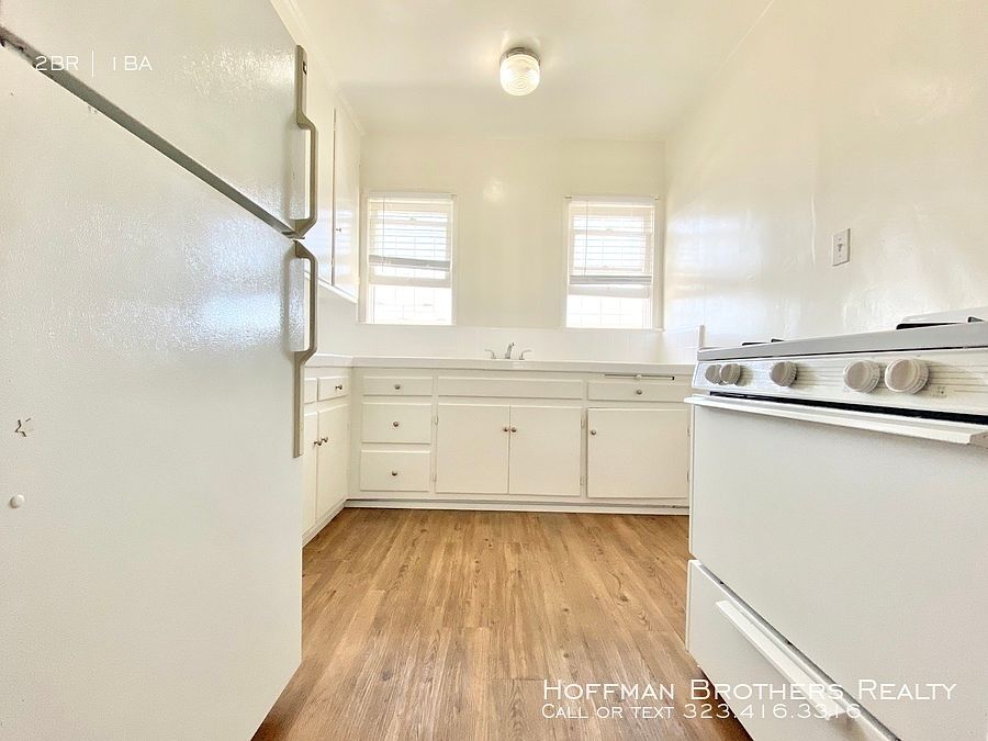 1st image of 5928 Melrose Ave #5A