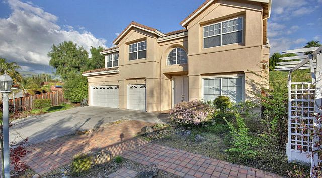 1st image of 2112 Wendover Ln