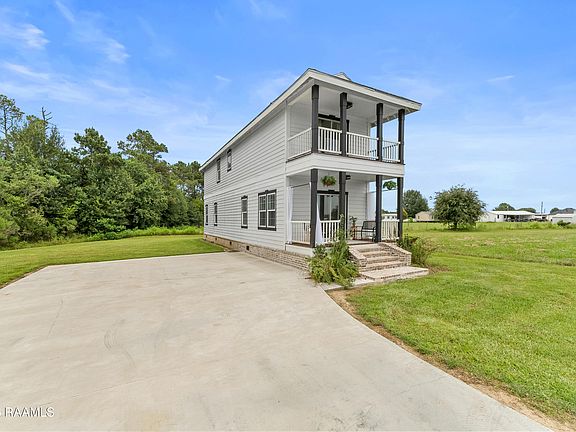 2nd image of 264 Oak Manor Rd