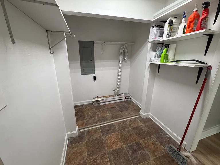 428 Lucas Creek Rd — Photo 23
