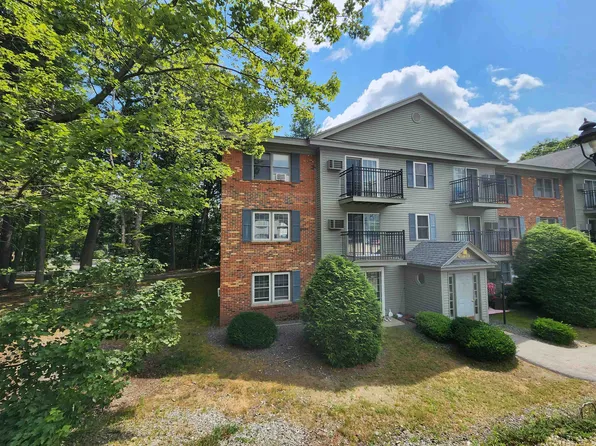 11 St James Place #11, Nashua, NH 03062