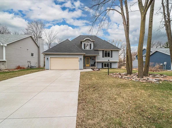 2184 German St N, Maplewood, MN 55109