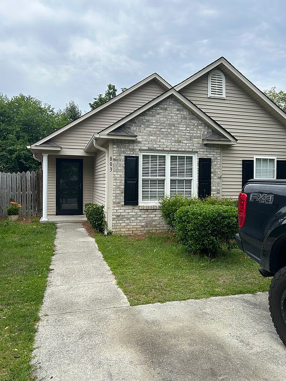 803 Grathwol Dr - Property Image