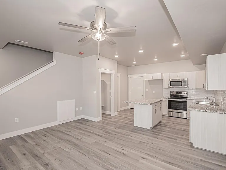 359 N 3 W #1003 — Photo 29