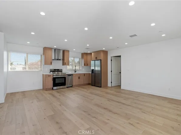 11142 Woodley Ave #1/2, Granada Hills, CA 91344