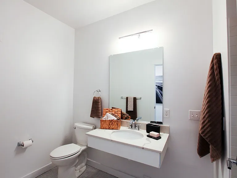 Excelsior Park Apartments — Photo 27