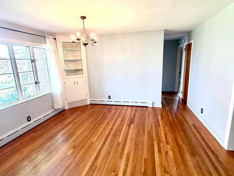 376 Arbor Rd — Photo 7