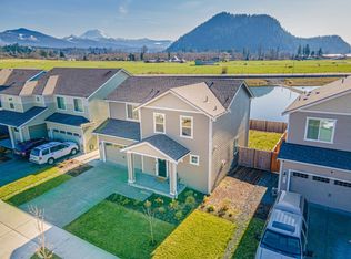 626 Sigrist Dr E, Enumclaw, WA 98022
