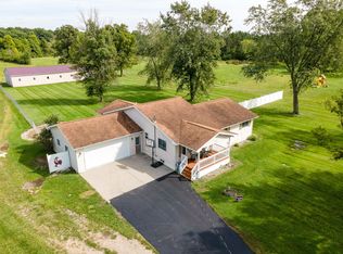 6308 Johnson Rd, Flushing, MI 48433