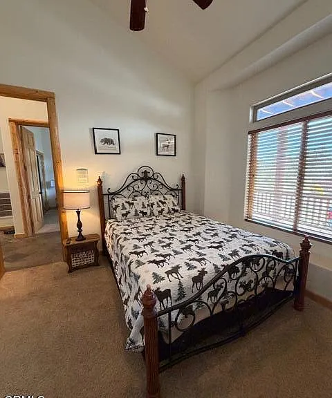 1099 Heritage Trl — Photo 21