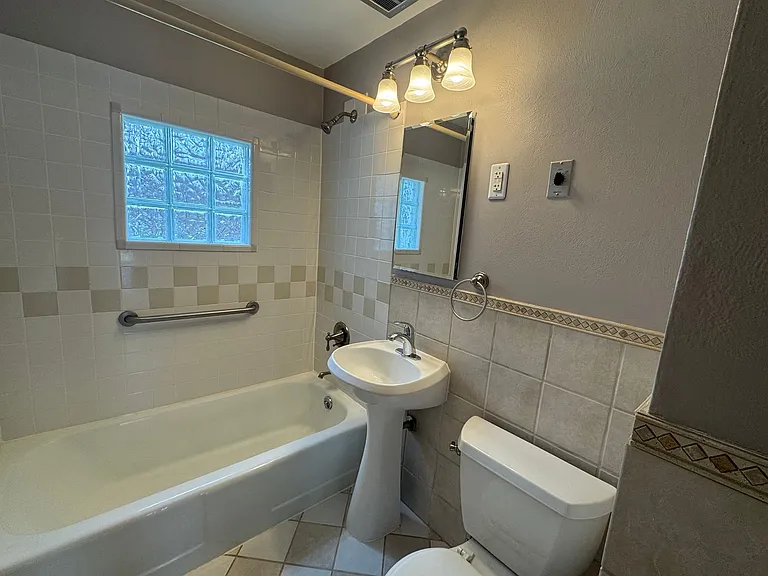 367 Whitney Rd — Photo 9