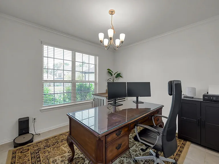 508 Loft Ct — Photo 8