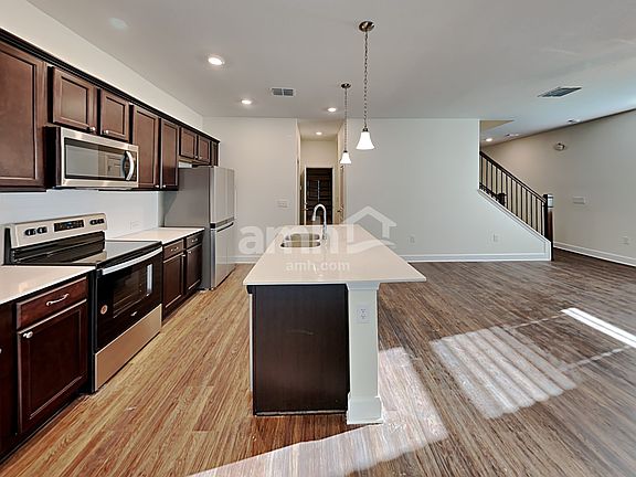 3rd image of 29640 Passerine Ct