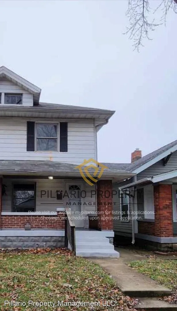 708 N Bosart Ave photo 1