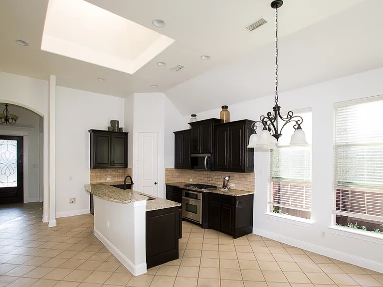 7332 San Felipe Dr — Photo 2