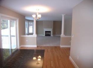 7 Baron Rd, Hampton, NH 03842