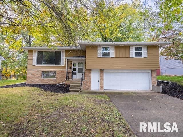 1st image of 7001 N Willow Wood Dr