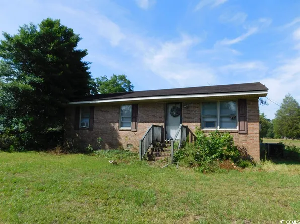 6805 Nicholson Dr., Mullins, SC 29574
