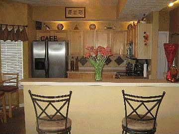2nd image of 120 Claybrook Ln