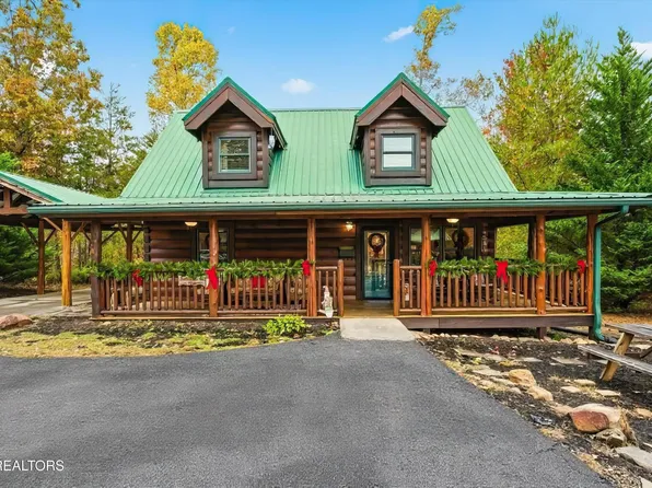 2752 Murray Ridge Rd, Sevierville, TN 37876