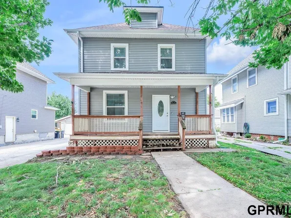 820 S 38th St, Omaha, NE 68105