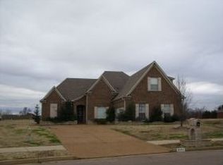 9093 Zach Dr, Olive Branch, MS 38654