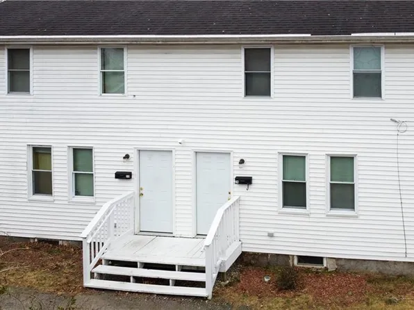 22-24 Douglas St, West Warwick, RI 02893