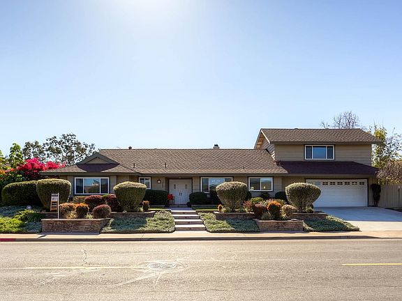 2nd image of 1440 Hacienda Dr