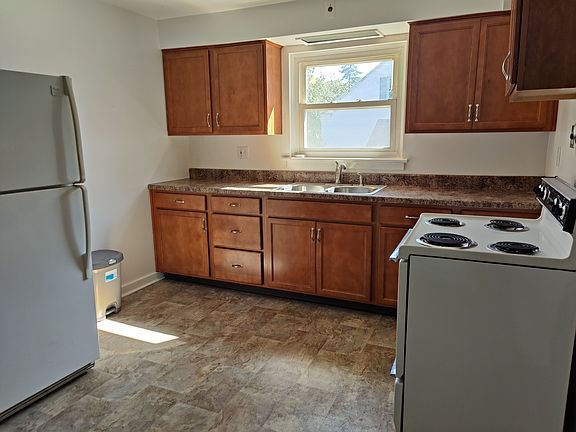 4th image of 4 S 21st St Floor 2