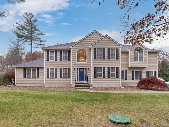 124 Pinecrest Road, Litchfield, NH 03052