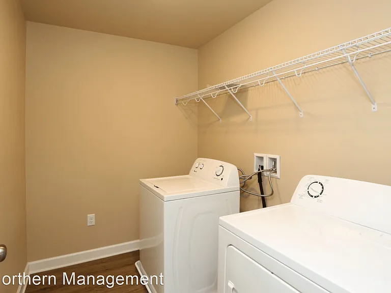 804 N Brewster Dr — Photo 6