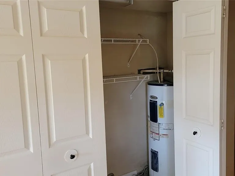 4731 Eck Ln — Photo 14
