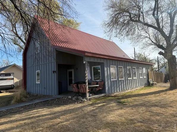 401 Church St, Kit Carson, CO 80825