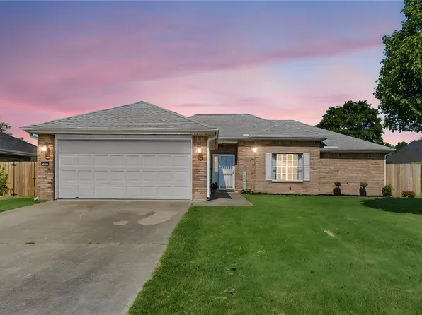 2906 Pagosa St, Springdale, AR 72764