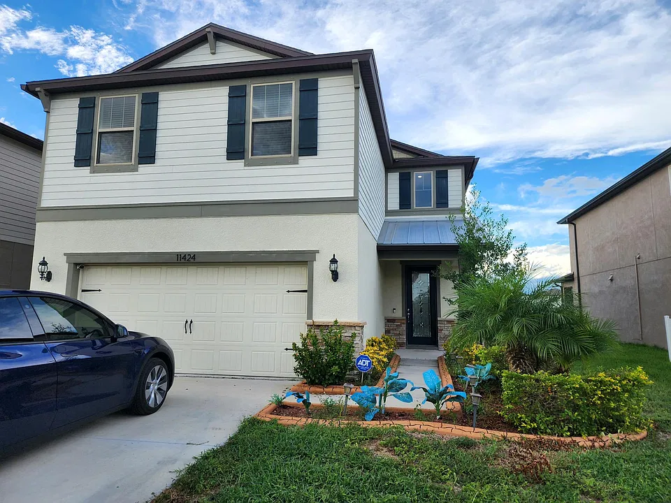 11424 Green Harvest Dr