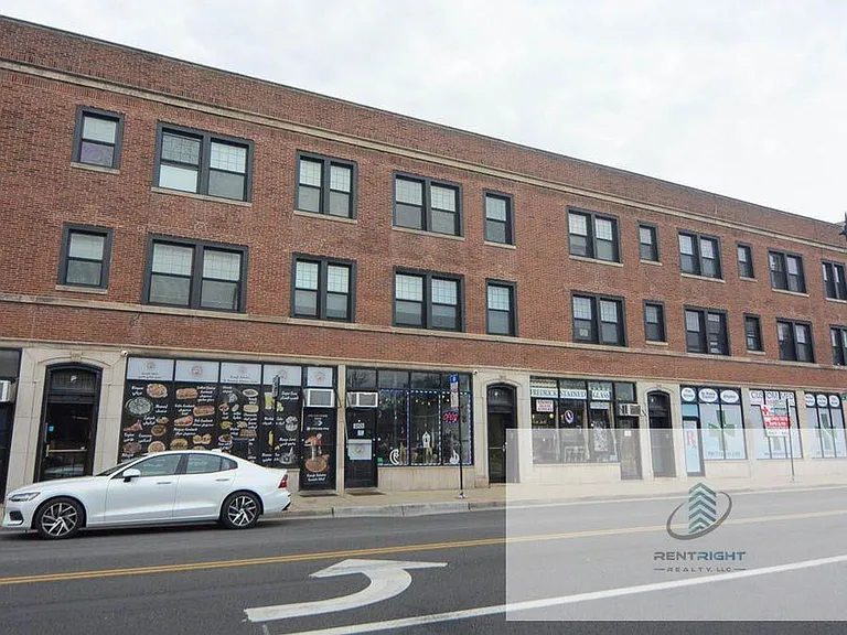 4300 N Pulaski Rd #4310 — Photo 6