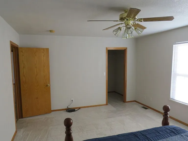 3536 W Meadows Dr — Photo 15