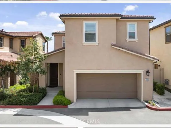 2855 Villa Catalonia Ct, Corona, CA 92881