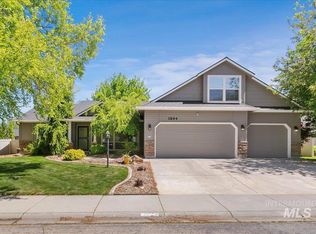 3894 N Rhodes Ave, Meridian, ID 83646