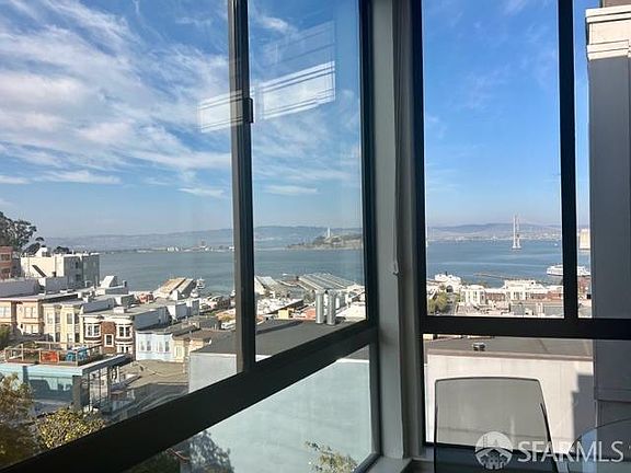 2nd image of 455 Vallejo St #Penthouse 2