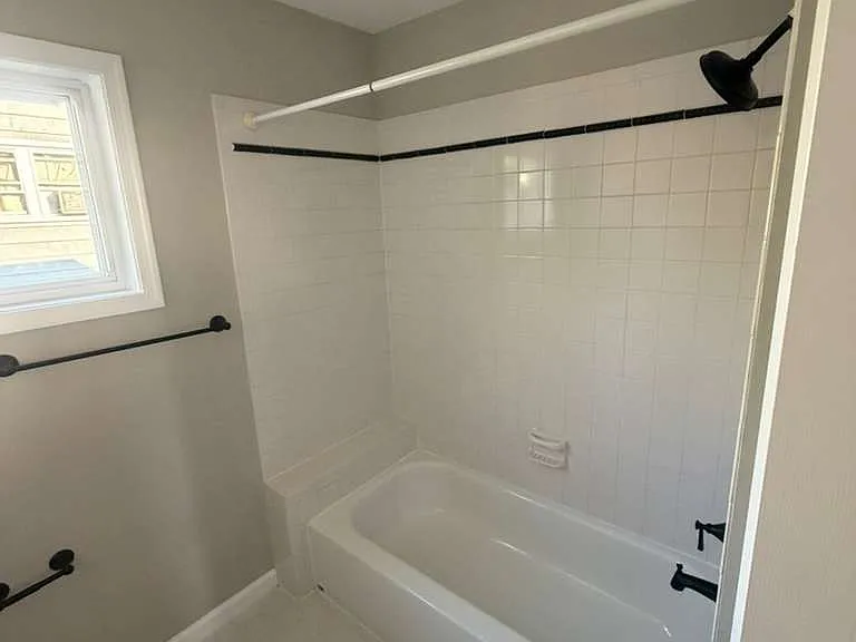 6908 Decatur Pl — Photo 9