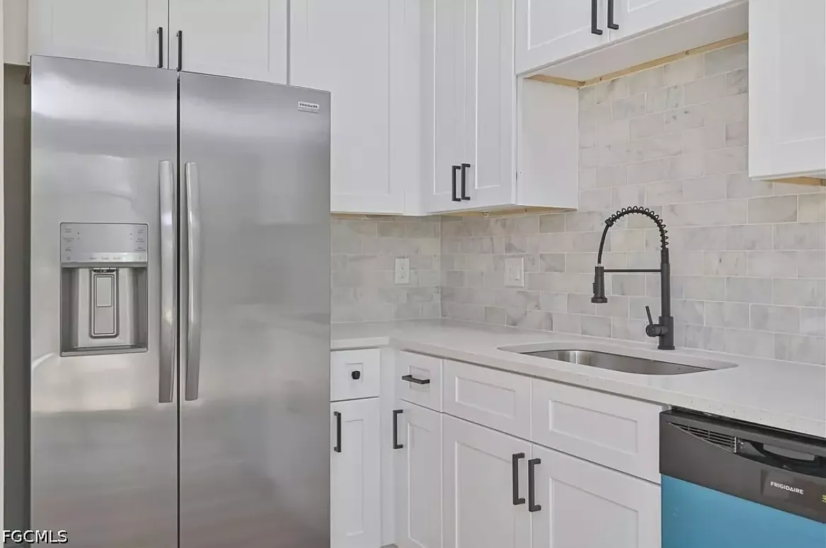 2 bed, 900 sqft, $1,400 — Photo 3
