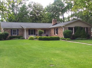 6726 Grosvenor Pl, Indianapolis, IN 46220