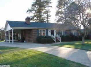 809 Mitchell Ave, Lexington, NC 27292