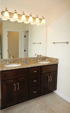 4th image of 1043 Autumnwood Farms Lot 1043