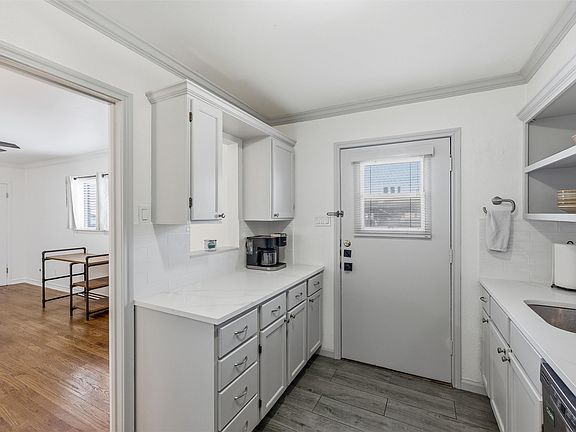 2nd image of 6015 E University Blvd APT 126